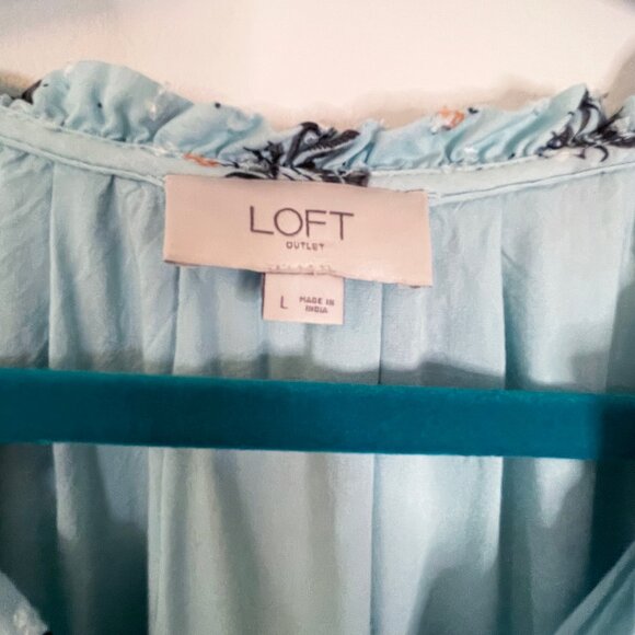 LOFT Blue Flutter Sleeve V-Neck Midi Dress - Size Large - Picture 3 of 4